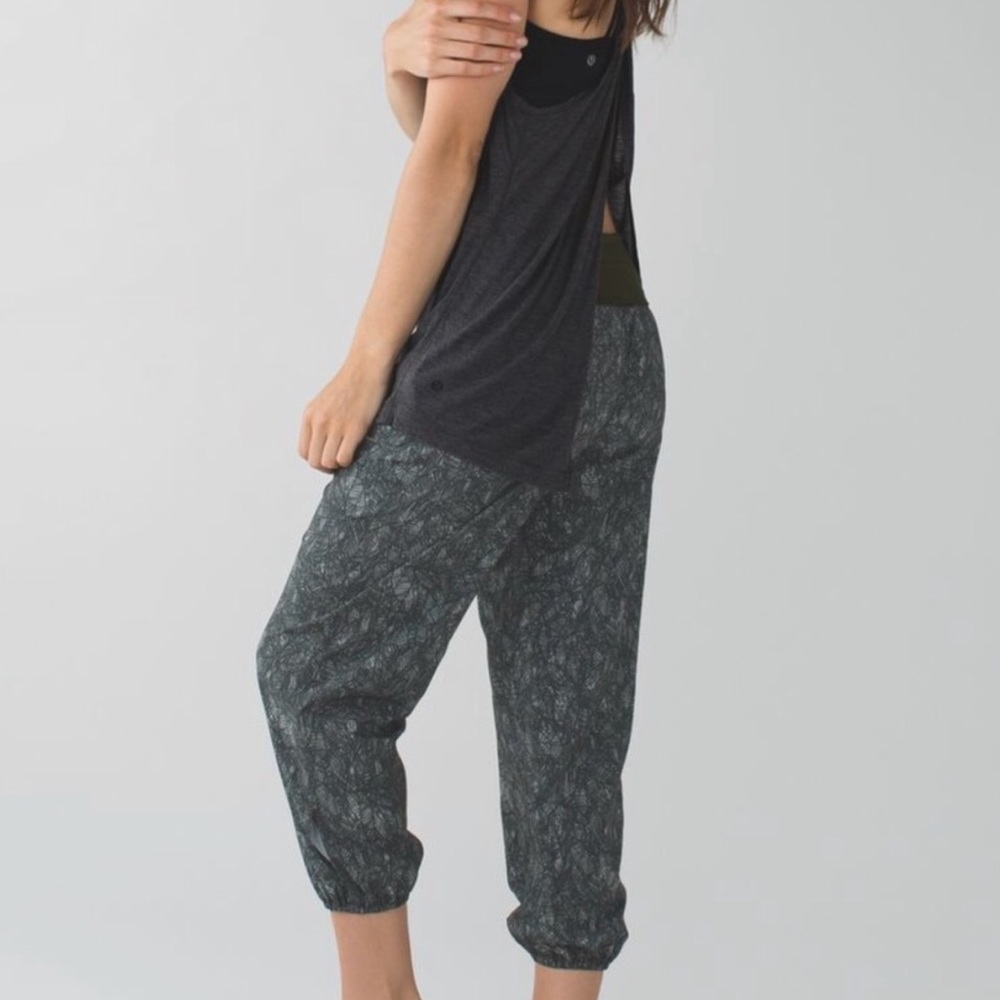 2 PAIRS NWOT Lululemon OM pants, 2 pairs!